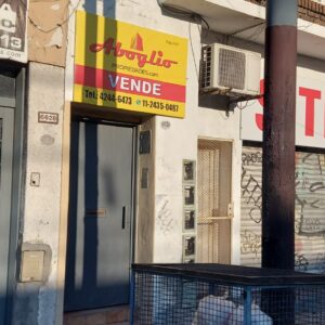 Hipólito Yrigoyen 6630 - Remedios de Escalada